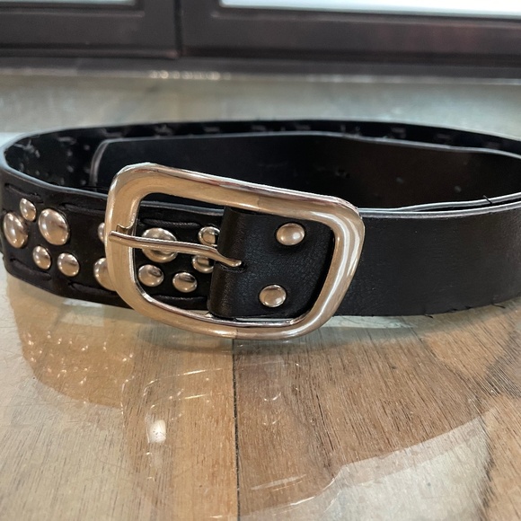 Excellent Condition Leather-Like Belt with Silvertone Studs - Picture 1 of 5